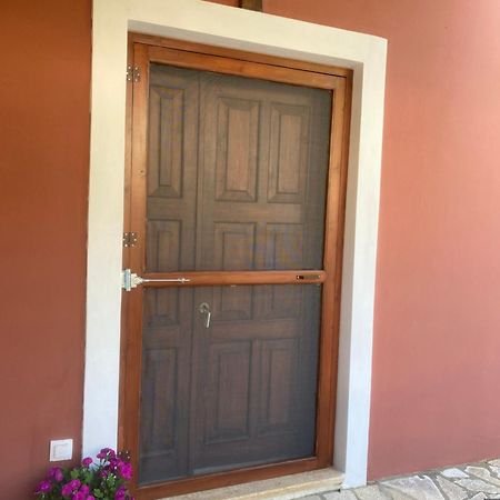 Casa Piccolino Villa Paramonas  Buitenkant foto